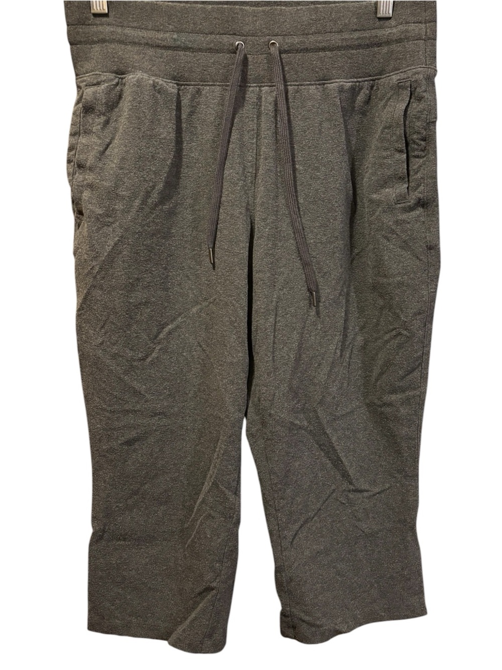 Tek Gear Essential Gear gray knit cropped pants L
